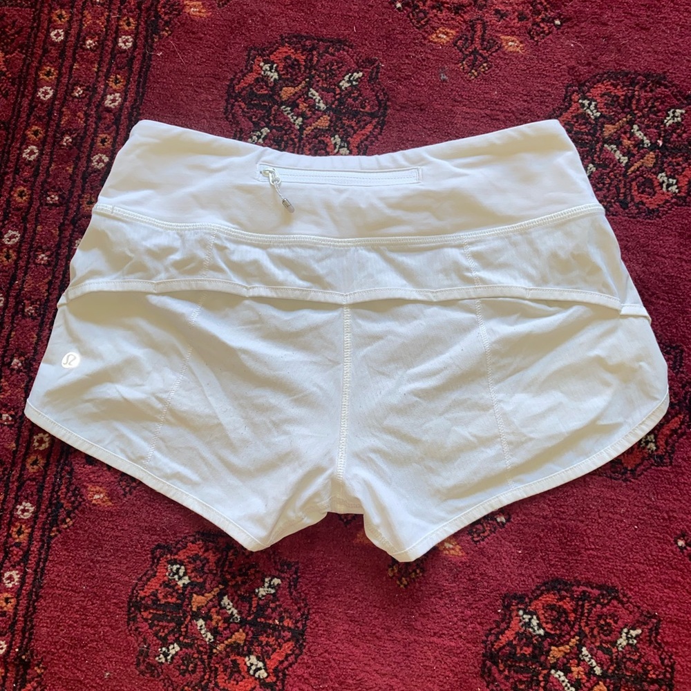 LULU Speed Up Shorts
